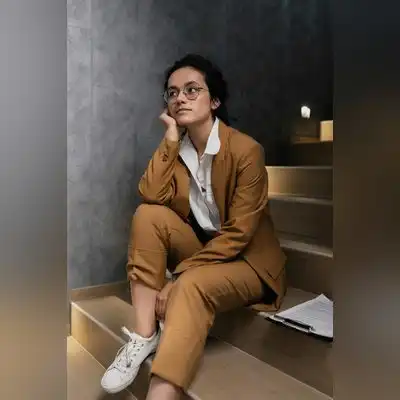 汤茜